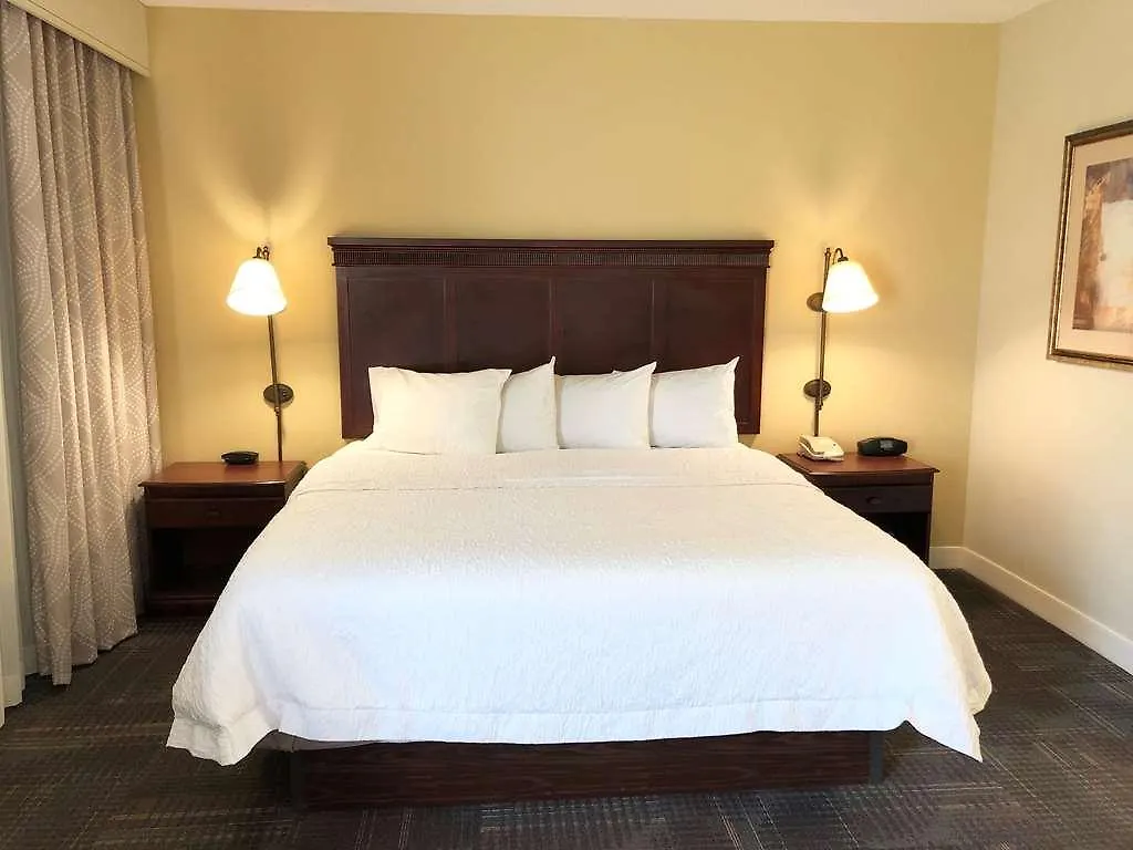 Hampton Inn & Suites Norfolk-Airport Norfolk