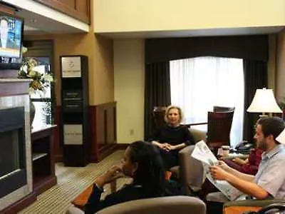 Hampton Inn & Suites Norfolk-Airport 3*, Norfolk