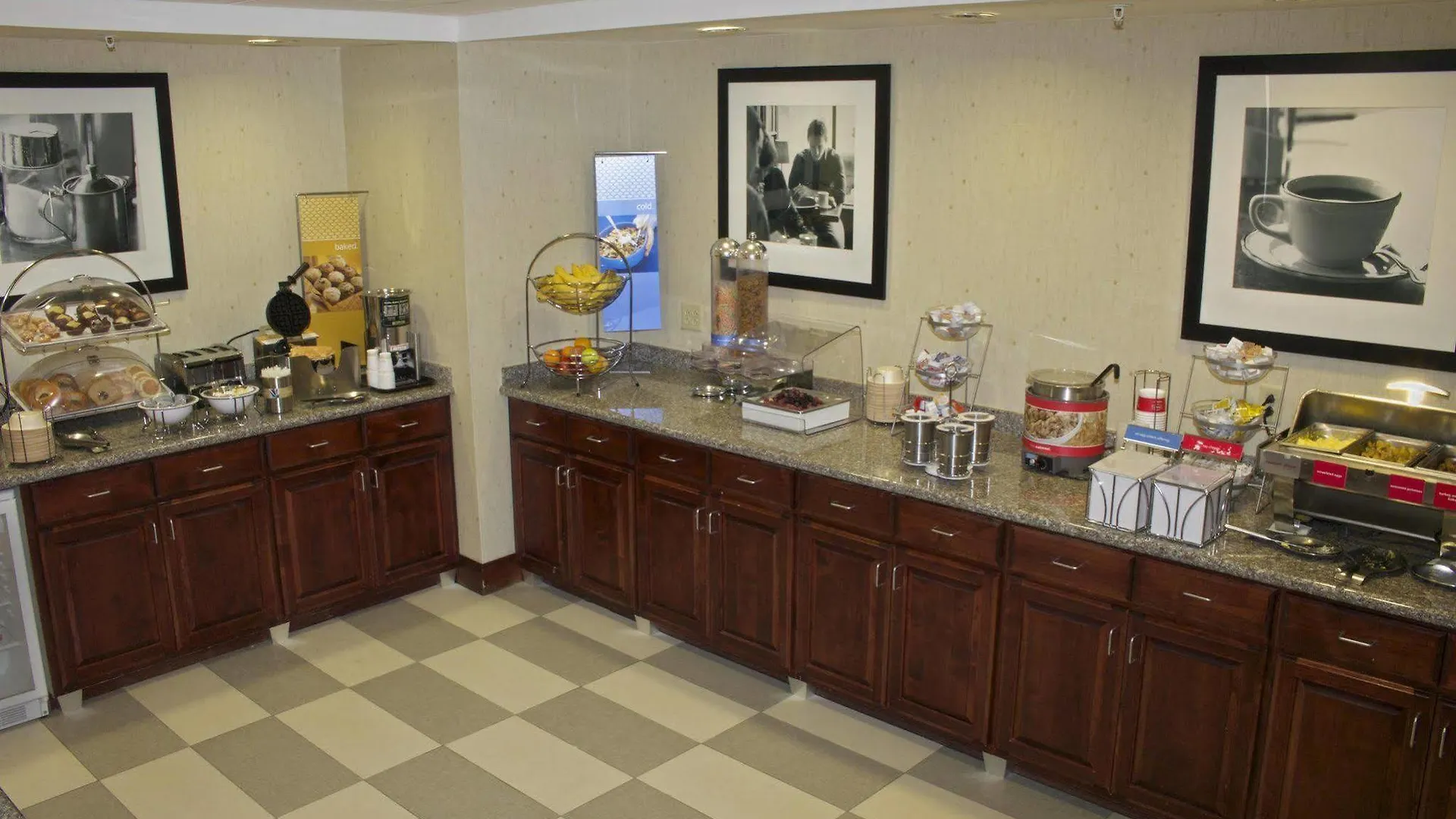 *** Hotel Hampton Inn & Suites Norfolk-Airport United States