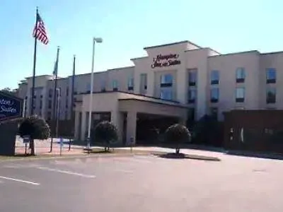 Hampton Inn & Suites Norfolk-Airport 3*, Norfolk