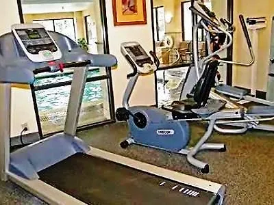 Hampton Inn & Suites Norfolk-Airport